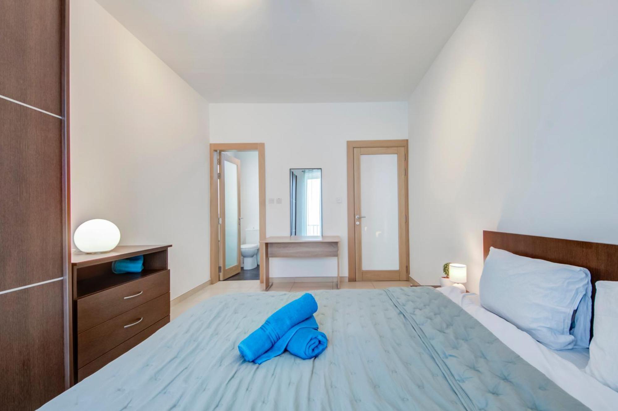 Modern 2Br Apt With Balconies In St Julians, Paceville - Apt 5 By Vaganza Saint Julian's Luaran gambar