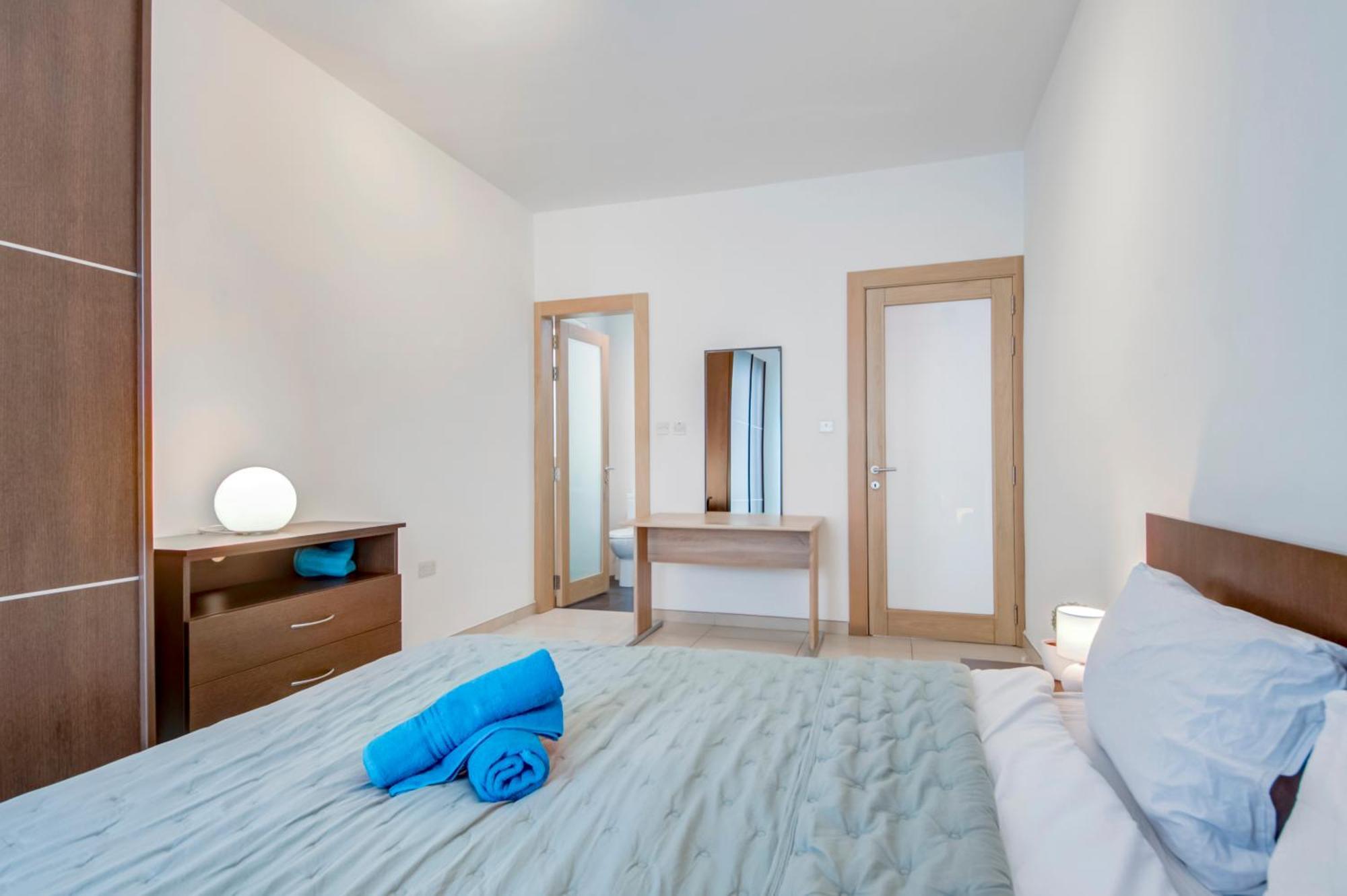 Modern 2Br Apt With Balconies In St Julians, Paceville - Apt 5 By Vaganza Saint Julian's Luaran gambar